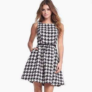 Jessica Simpson | Jacquard Dress W/Pockets